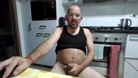 Snapshot of sergioruzafa80 chatting on 01/28/25, 04:50 Sergio Russafa online show from 01/28/25, 04:50