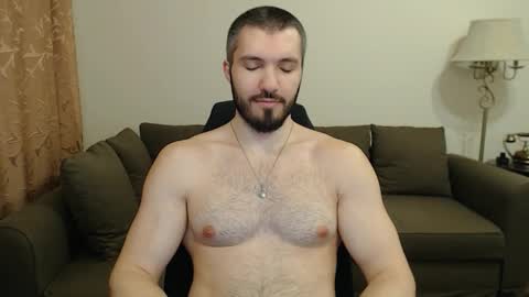 Snapshot of sergiotitan3271 chatting on 10/06/25, 12:41 Serg Superior online show from 10/06/25, 12:41