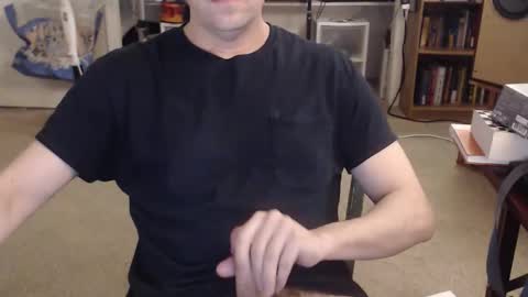 Snapshot of sergiovalenti chatting on 04/03/26, 06:28 sergiovalenti online show from 04/03/26, 06:28