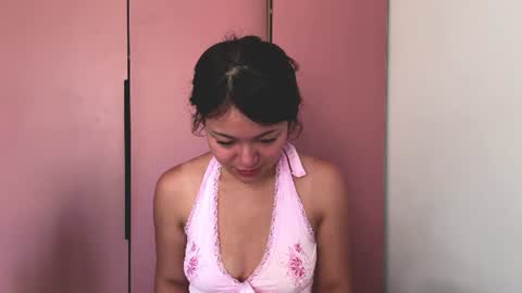 Snapshot of serinafaw chatting on 07/19/26, 10:08 Mira online show from 07/19/26, 10:08