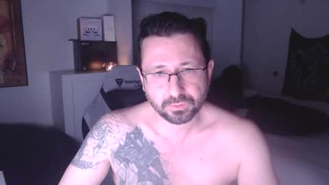 Snapshot of serk1122 chatting on 02/24/26, 11:52 serk1122 online show from 02/24/26, 11:52