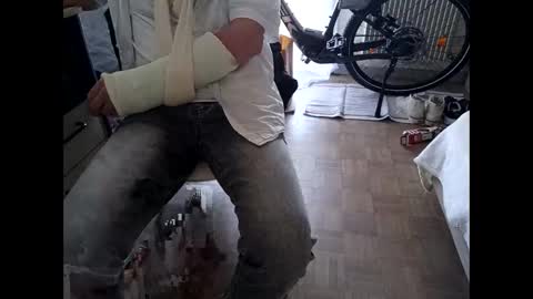 serpenttiin online show from 11/30/25, 11:25