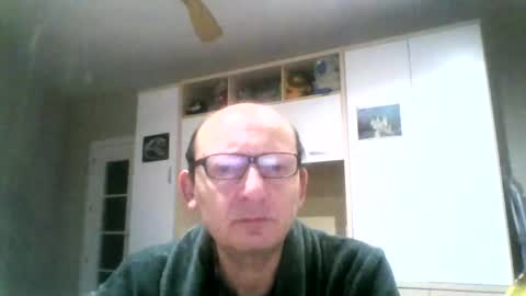 Snapshot of serrano49 chatting on 01/05/25, 03:43 serrano49 online show from 01/05/25, 03:43