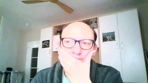 Snapshot of serrano49 chatting on 02/10/25, 08:53 serrano49 online show from 02/10/25, 08:53