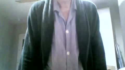 Snapshot of serrano49 chatting on 10/09/25, 01:03 serrano49 online show from 10/09/25, 01:03