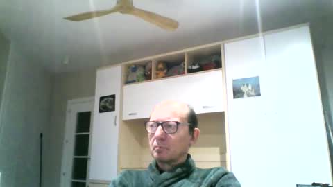 Snapshot of serrano49 chatting on 02/07/26, 03:54 serrano49 online show from 02/07/26, 03:54