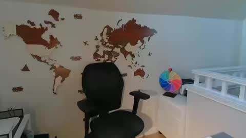 Snapshot of servegoddesszara chatting on 10/15/25, 04:40 servegoddesszara online show from 10/15/25, 04:40