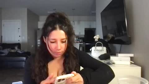 Snapshot of servexely chatting on 02/11/26, 06:57 servexely online show from 02/11/26, 06:57