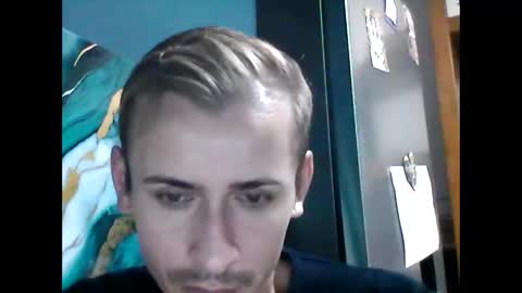 Snapshot of sesinha69 chatting on 10/26/25, 08:04 Sesinha online show from 10/26/25, 08:04