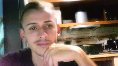 Snapshot of sesinha69 chatting on 11/01/25, 07:49 Sesinha online show from 11/01/25, 07:49