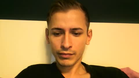Snapshot of sesinha69 chatting on 11/22/25, 07:18 Sesinha online show from 11/22/25, 07:18