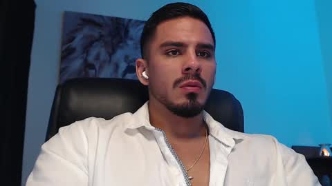 Snapshot of setth_king chatting on 02/25/25, 02:22 Setth King online show from 02/25/25, 02:22