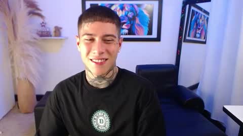 Snapshot of setthomas chatting on 09/09/25, 09:25 Thomas online show from 09/09/25, 09:25