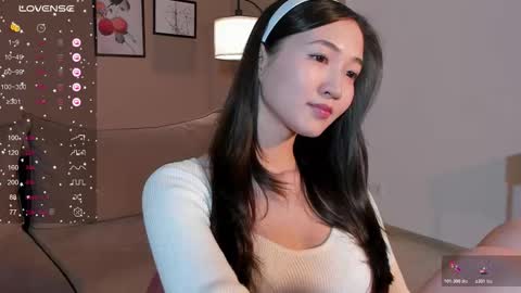 Snapshot of seulbi chatting on 10/22/25, 03:56 Sana online show from 10/22/25, 03:56