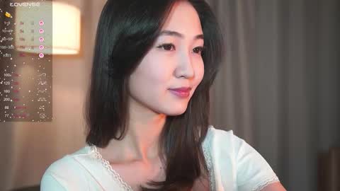 Snapshot of seulbi chatting on 11/20/25, 03:01 Sana online show from 11/20/25, 03:01