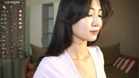 Snapshot of seulbi chatting on 11/28/25, 03:58 Sana online show from 11/28/25, 03:58