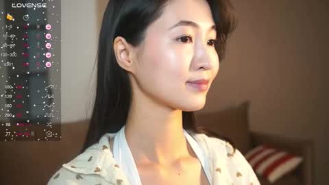 Snapshot of seulbi chatting on 12/03/25, 02:59 Sana online show from 12/03/25, 02:59