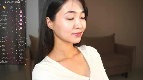 Snapshot of seulbi chatting on 12/05/25, 10:57 Sana online show from 12/05/25, 10:57