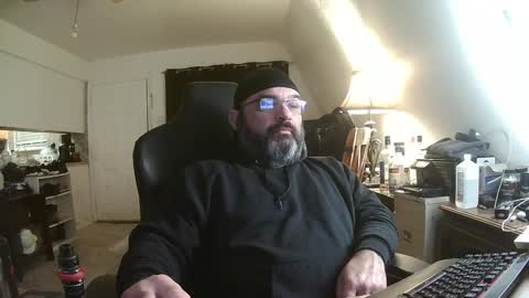 Snapshot of seveninchrichard chatting on 02/19/25, 10:23 Seven online show from 02/19/25, 10:23