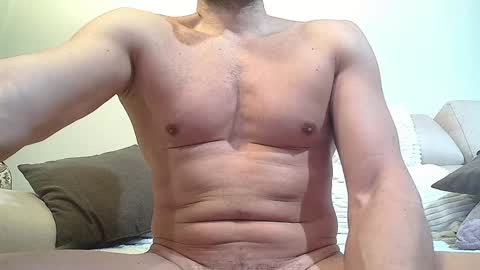 Snapshot of sex_machine_19 chatting on 12/05/24, 11:27 SEX MACHINE 19 online show from 12/05/24, 11:27