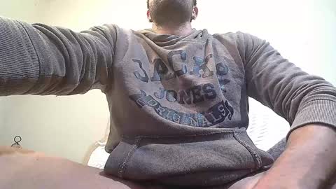 Snapshot of sex_machine_19 chatting on 12/30/24, 11:26 SEX MACHINE 19 online show from 12/30/24, 11:26