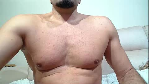 Snapshot of sex_machine_19 chatting on 11/01/25, 05:26 SEX MACHINE 19 online show from 11/01/25, 05:26