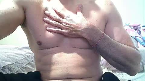 SEX MACHINE 19 online show from 04/07/26, 10:26