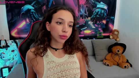 Snapshot of sex_pride chatting on 12/04/24, 10:19 Leyila Johnnyn online show from 12/04/24, 10:19