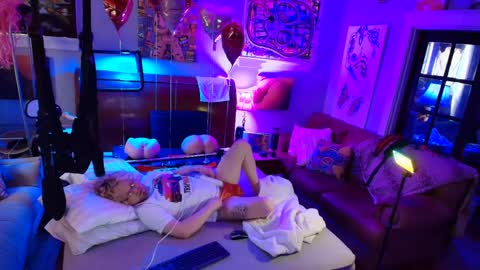 Snapshot of sexactyour chatting on 02/21/25, 06:26 Sexactyour online show from 02/21/25, 06:26