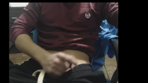 Snapshot of sexandsexy1999 chatting on 11/20/25, 11:37 Daniel Taylor online show from 11/20/25, 11:37