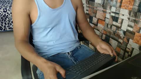 arnold online show from 10/30/25, 09:26