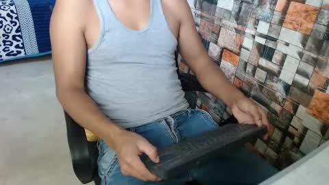 arnold online show from 03/28/26, 03:33