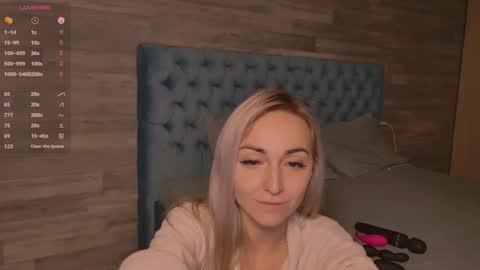 Snapshot of sexberry_ chatting on 01/07/25, 09:25 Melissa online show from 01/07/25, 09:25