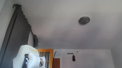 Snapshot of sexbrute chatting on 10/05/25, 08:40 sexbrute online show from 10/05/25, 08:40