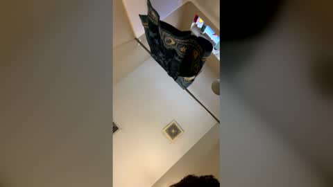 sexcccteeen17 online show from 03/24/26, 10:48