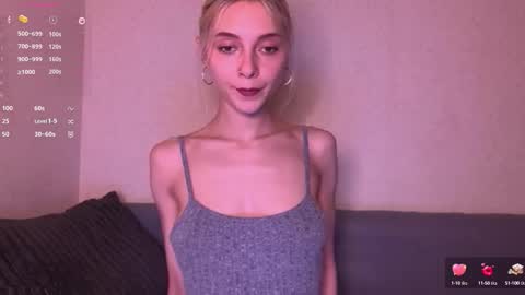 Dina online show from 09/29/25, 05:40