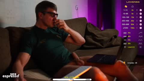 Snapshot of sexespresso chatting on 10/31/25, 04:19 Thank you for Birthday Wishes online show from 10/31/25, 04:19