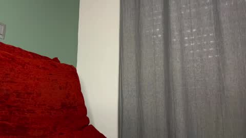Snapshot of sexfriendch chatting on 12/13/24, 01:44 Lucenzo  online show from 12/13/24, 01:44