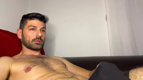 Snapshot of sexfriendch chatting on 12/19/24, 11:25 Lucenzo  online show from 12/19/24, 11:25