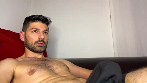 Snapshot of sexfriendch chatting on 12/20/24, 02:30 Lucenzo  online show from 12/20/24, 02:30