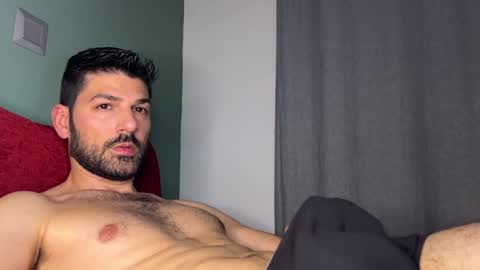 Snapshot of sexfriendch chatting on 02/21/25, 12:49 Lucenzo  online show from 02/21/25, 12:49