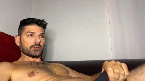 Snapshot of sexfriendch chatting on 09/09/25, 02:55 Lucenzo  online show from 09/09/25, 02:55