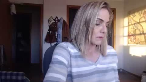 Snapshot of sexi_chrisly chatting on 12/14/25, 11:09 Sexi Chrisly online show from 12/14/25, 11:09