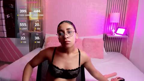 Snapshot of sexi_medussa chatting on 11/05/25, 04:56 sexi_medussa online show from 11/05/25, 04:56