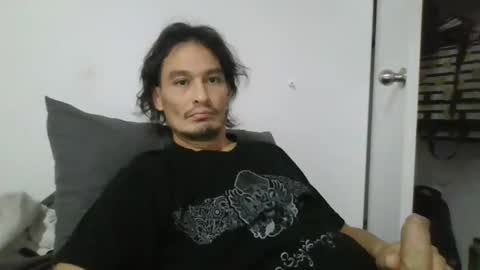 Snapshot of sexiiisenseiii chatting on 01/02/25, 01:19 dankdiggler online show from 01/02/25, 01:19