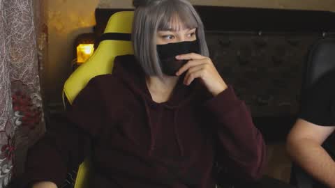 Margo sha online show from 10/14/25, 12:33