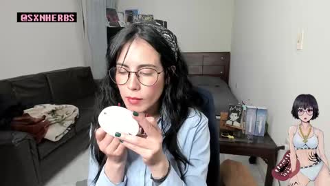 Snapshot of sexnherbs chatting on 03/11/25, 04:32         online show from 03/11/25, 04:32