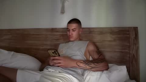 Snapshot of sexninjaboy_ chatting on 08/02/26, 06:45 Jace online show from 08/02/26, 06:45