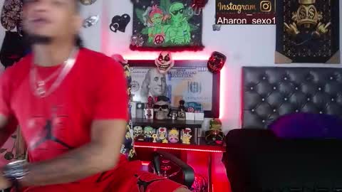 Aharon  ravelo online show from 02/03/26, 02:53