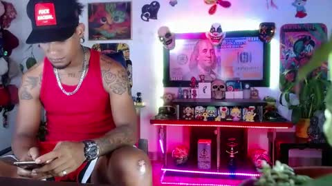 Snapshot of sexo_aharon chatting on 05/31/26, 05:15 Aharon ravelo online show from 05/31/26, 05:15